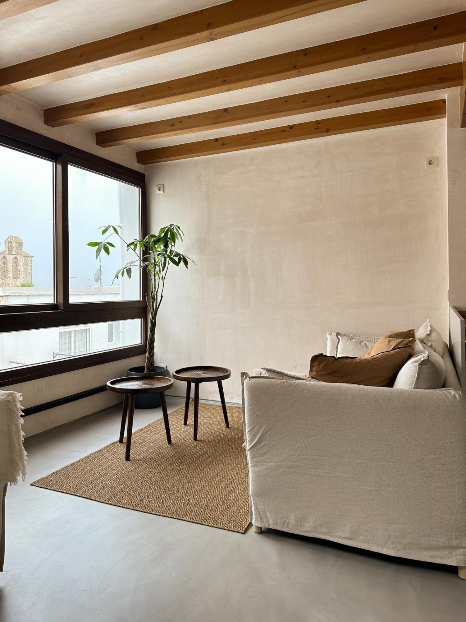 Miramar Apartment *